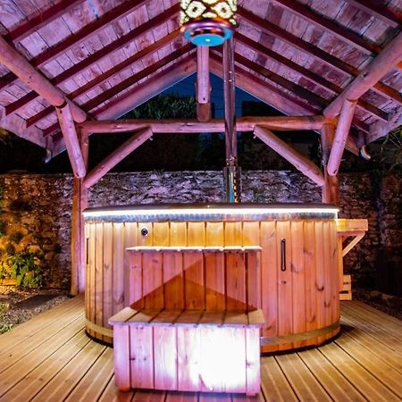 La Cabane Des Colibris Rieupeyroux  Екстериор снимка