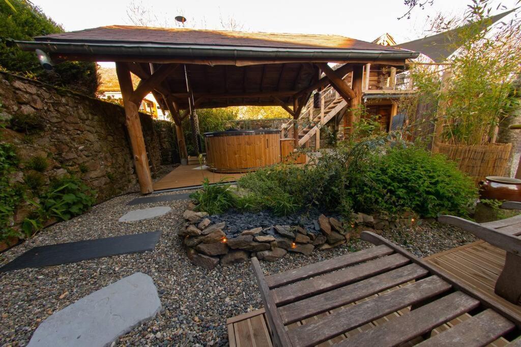 La Cabane Des Colibris Rieupeyroux  Екстериор снимка